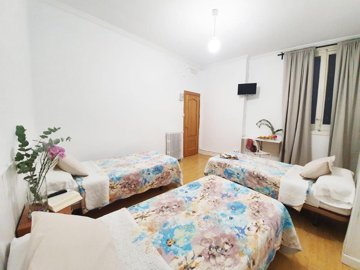 Hostal Alicante Madrid Kültér fotó