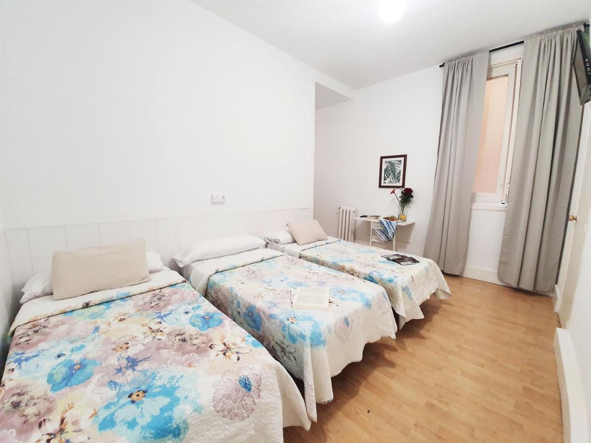 Hostal Alicante Madrid Kültér fotó