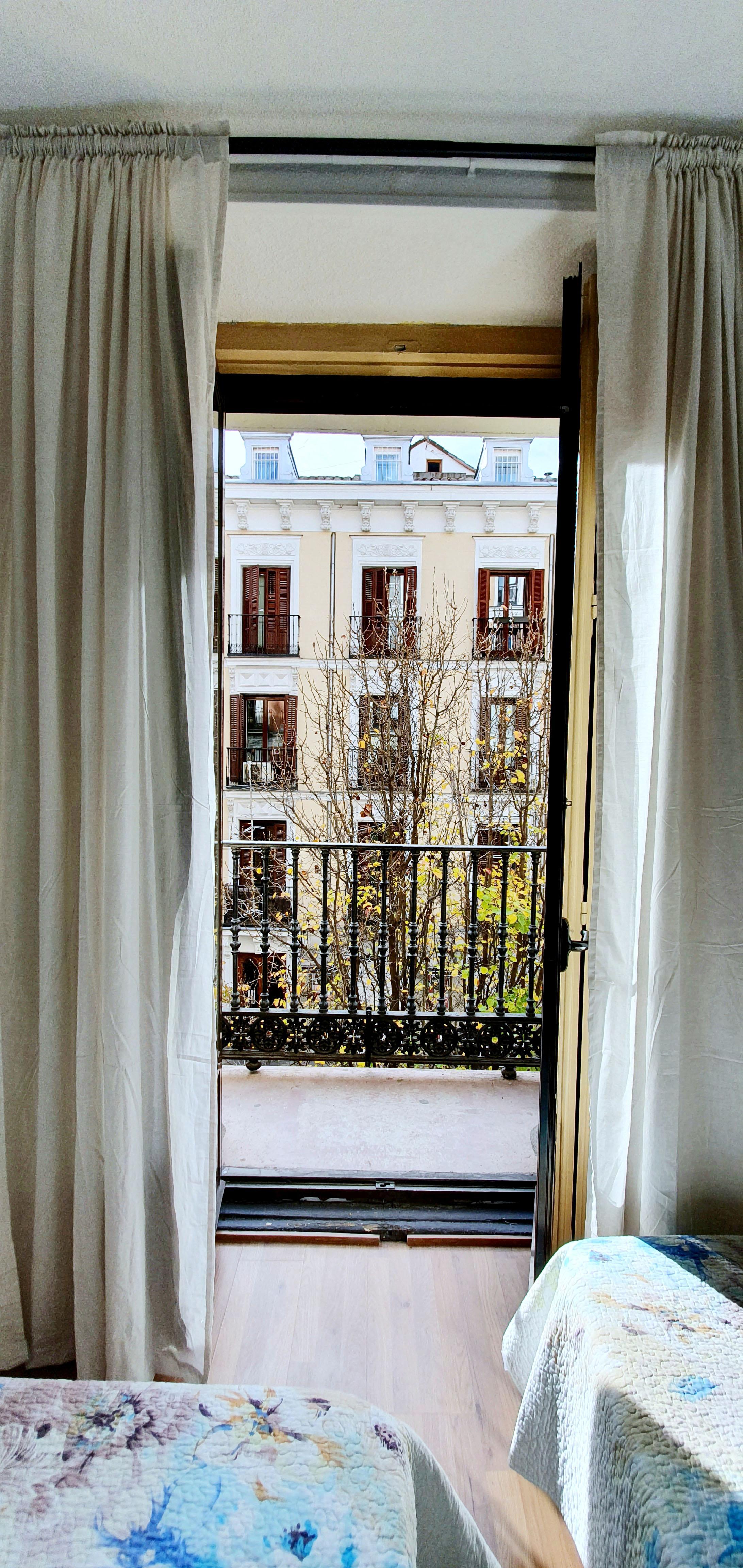 Hostal Alicante Madrid Kültér fotó