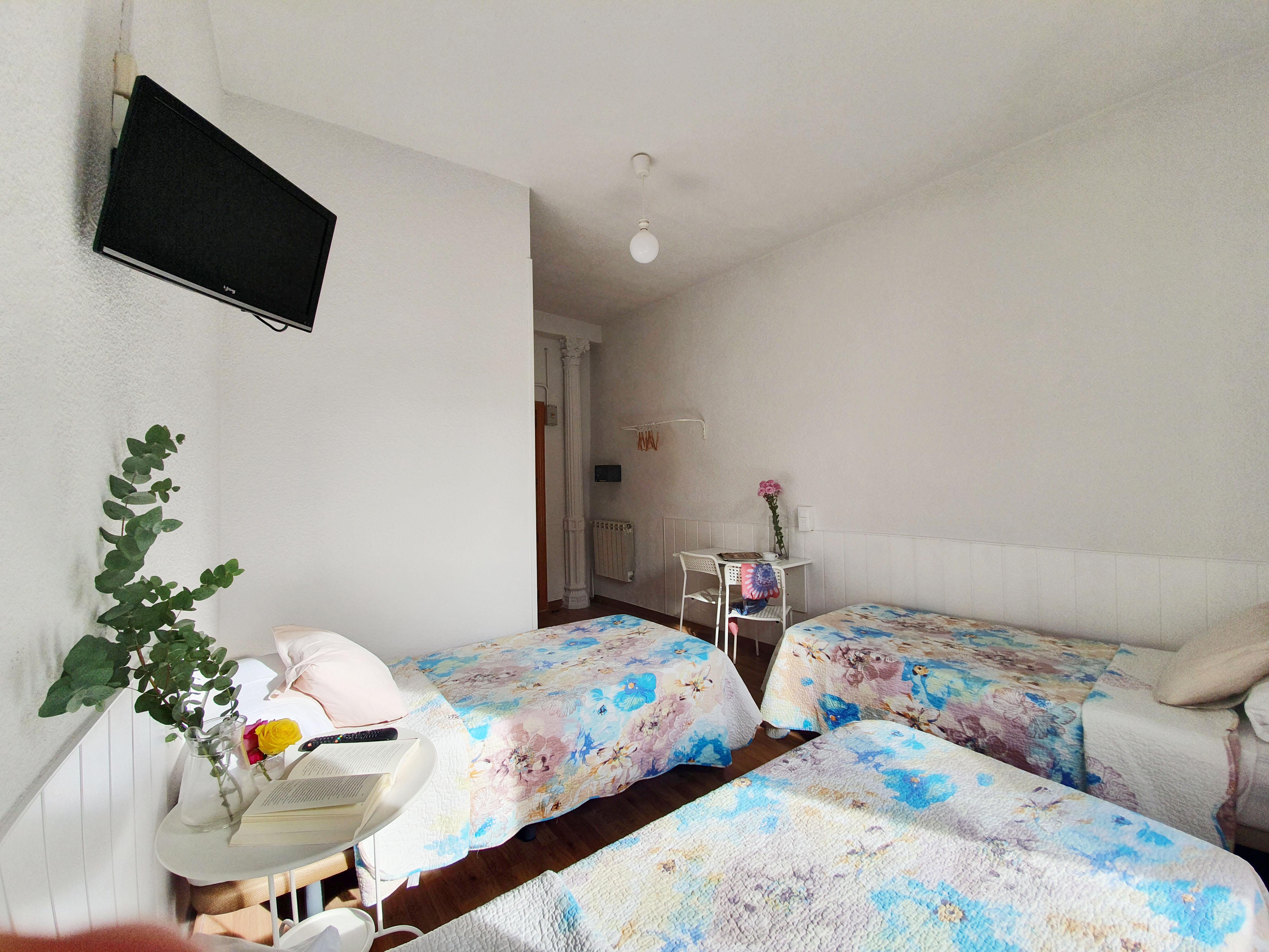 Hostal Alicante Madrid Kültér fotó