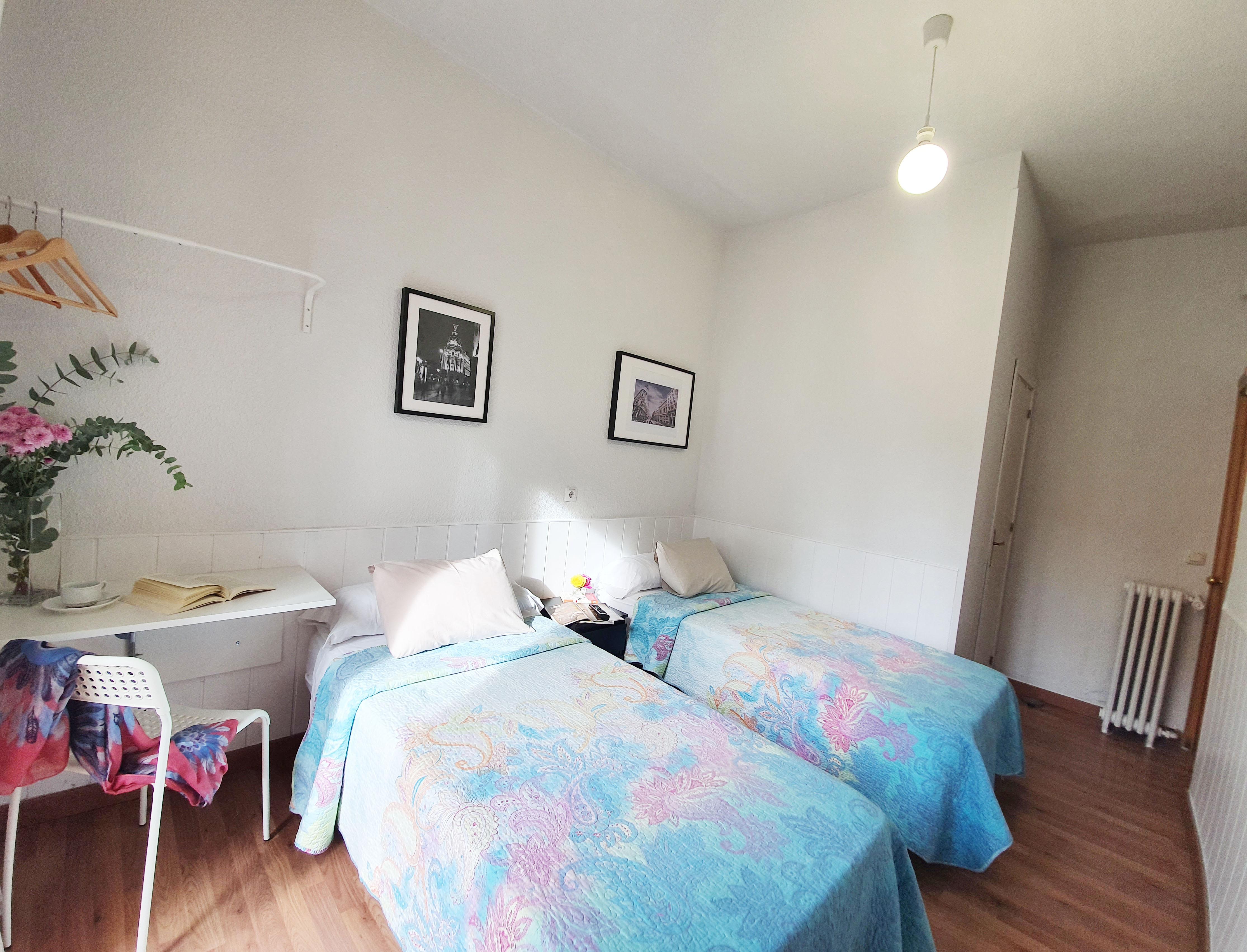 Hostal Alicante Madrid Kültér fotó